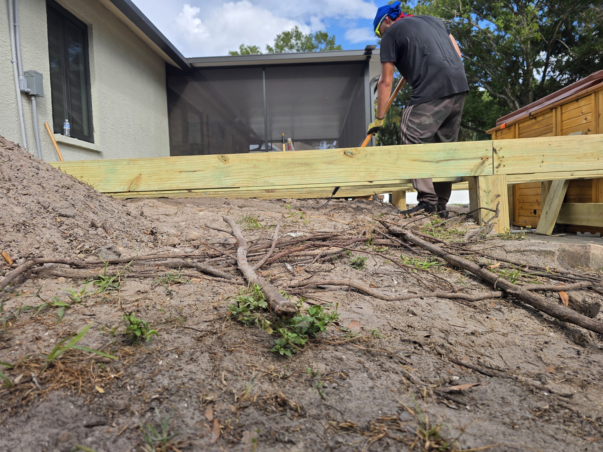 Hot tub set on deck framing